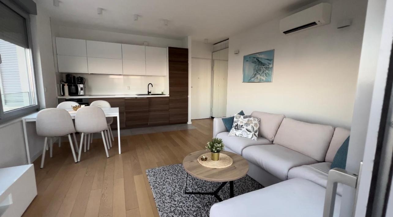 Splendid Split View Apartment Ngoại thất bức ảnh